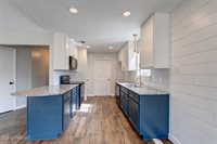 5401 Culeoka Drive, Ocean Springs, MS 39564