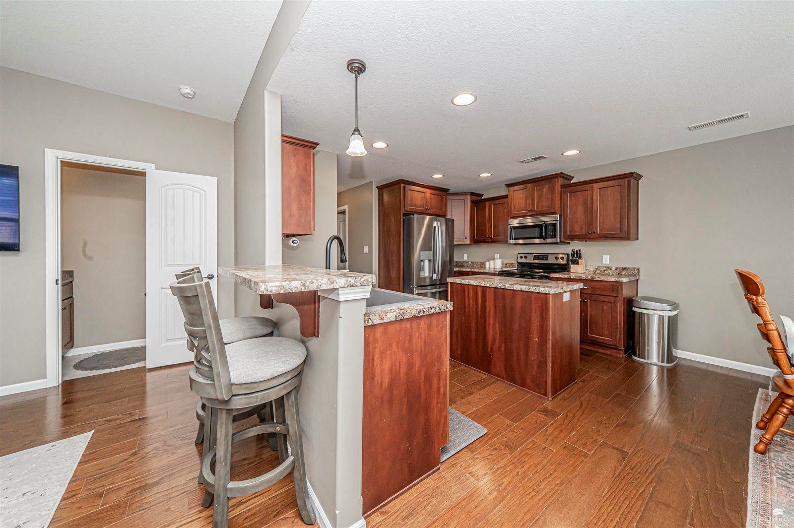 809 14th Street, Wamego, KS 66547