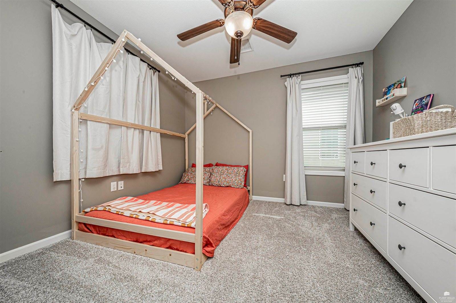 809 14th Street, Wamego, KS 66547