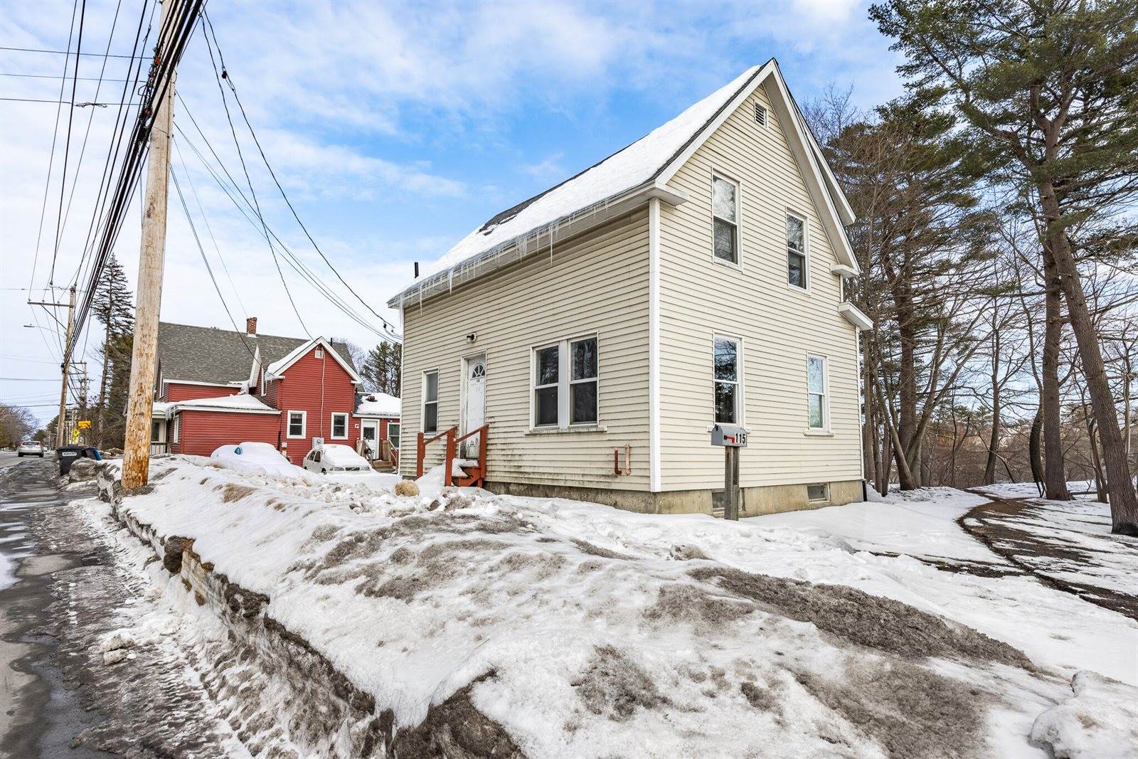 117 & 115 Park Street, Orono, ME 04473