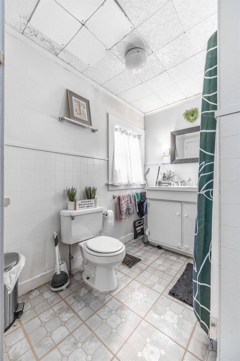 117 & 115 Park Street, Orono, ME 04473