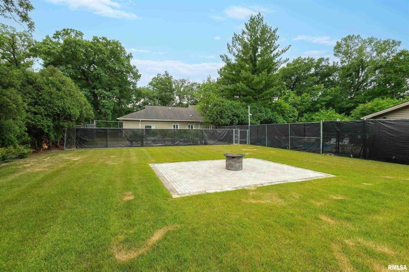 2809 12th Avenue, Rock Island, IL 61201