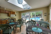 2809 12th Avenue, Rock Island, IL 61201