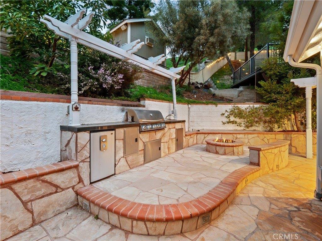 28331 Royal Road, Castaic, CA 91384