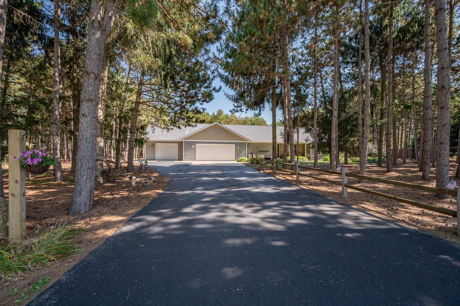 7344 Zawalick Lane, Sobieski, WI 54171