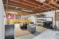 3137 Parkdale Drive, Marinette, WI 54143