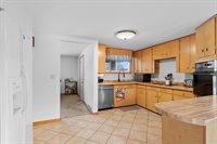 3137 Parkdale Drive, Marinette, WI 54143