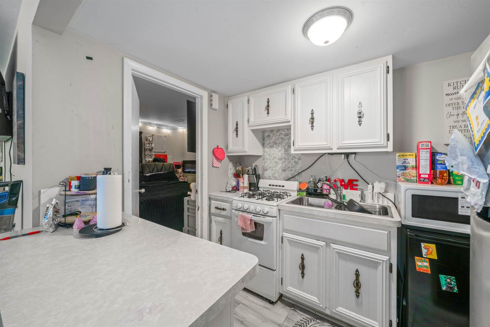 220 North Rosedale Avenue, Aurora, IL 60506