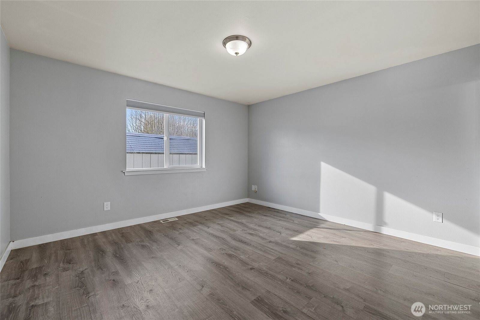 827 John Liner Road, Sedro Woolley, WA 98284