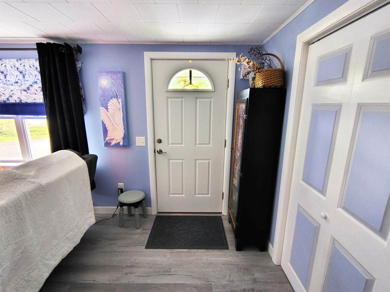 90 Whig Street, Winterport, ME 04496