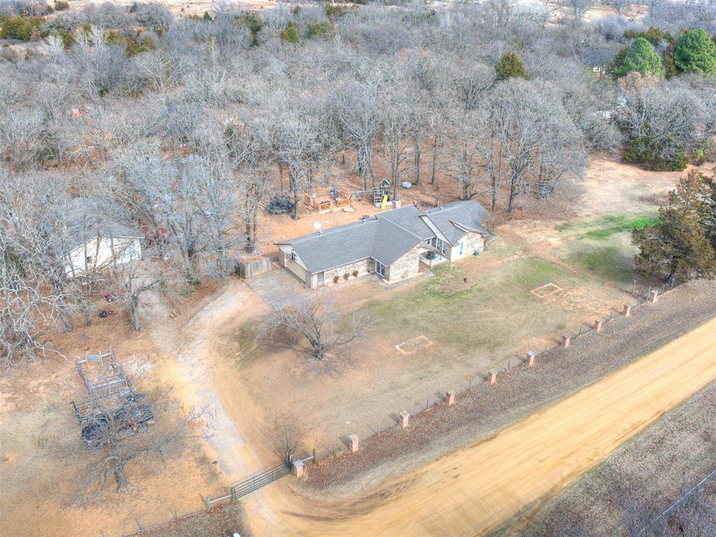 37876 Maudie Lane, Tecumseh, OK 74873