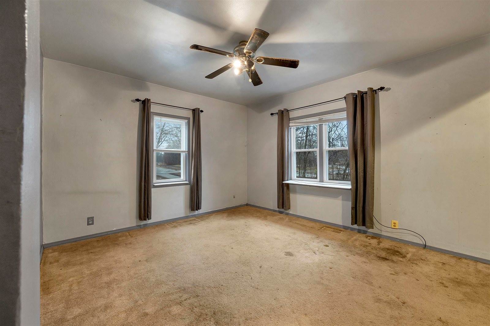 4907 Ball Park Road, Little Suamico, WI 54141