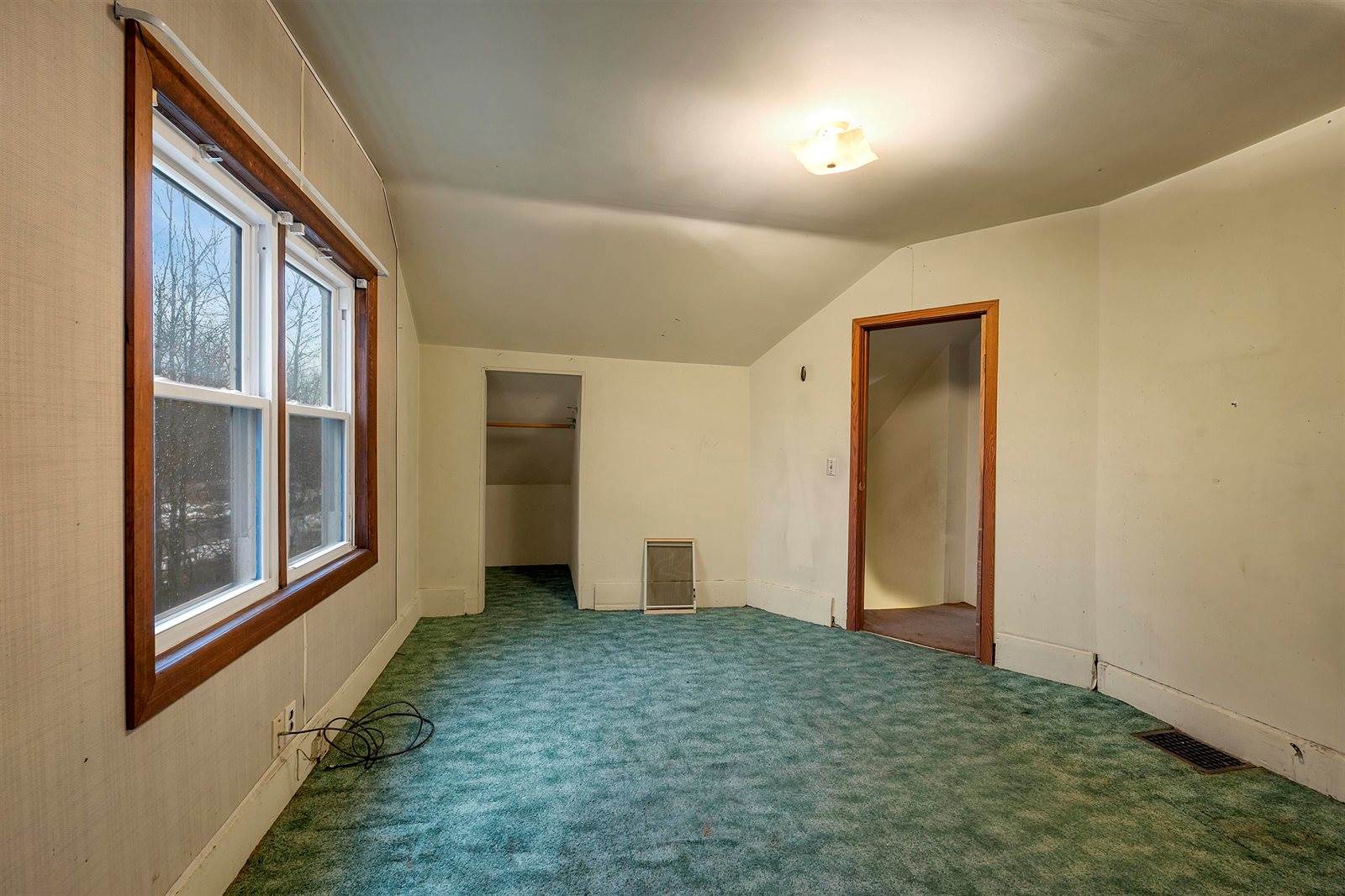 4907 Ball Park Road, Little Suamico, WI 54141