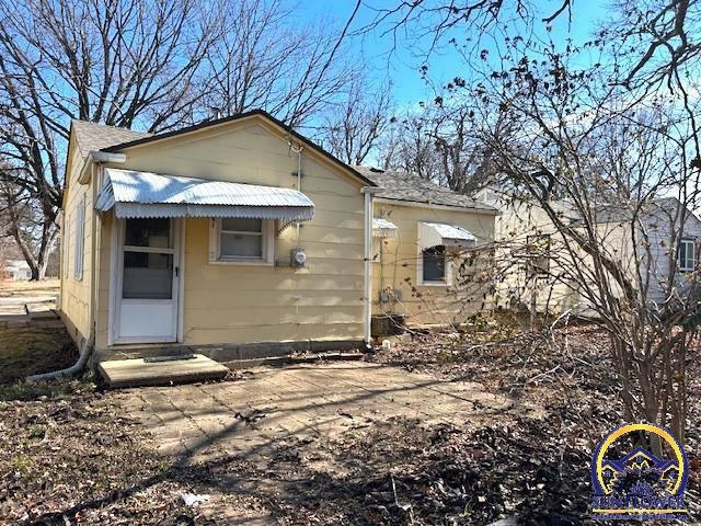 2639 SE Virginia AVE, Topeka, KS 66605