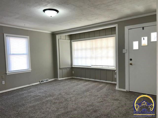 2639 SE Virginia AVE, Topeka, KS 66605