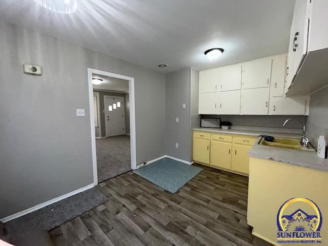 2639 SE Virginia AVE, Topeka, KS 66605