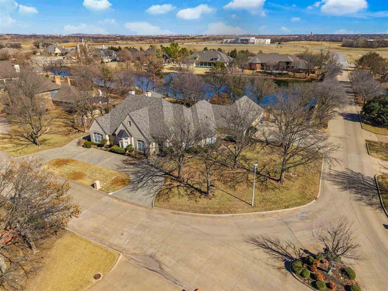 2601 NW Lake Ridge, Lawton, OK 73501