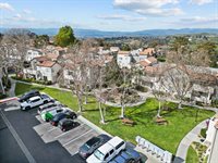 21358 Nandina Ln., Newhall, CA 91321