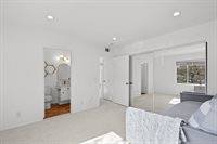 21358 Nandina Ln., Newhall, CA 91321