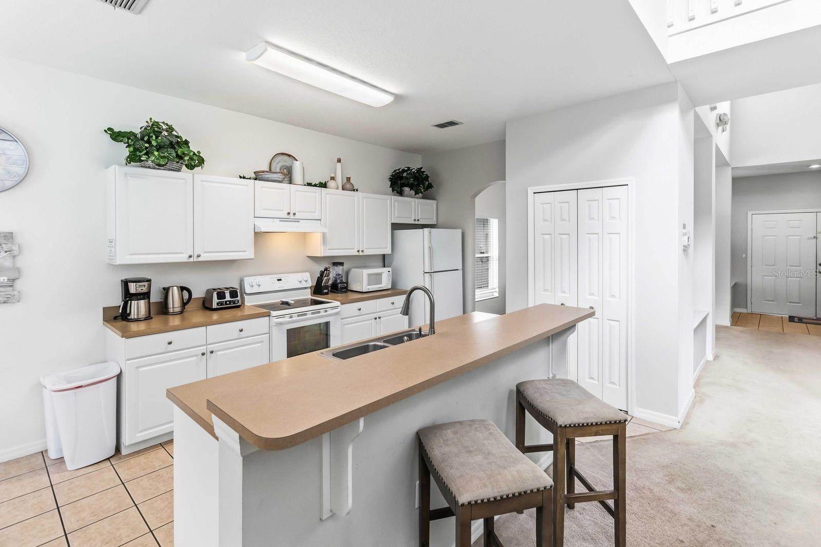 4678 Cumbrian Lakes Drive, Kissimmee, FL 34746