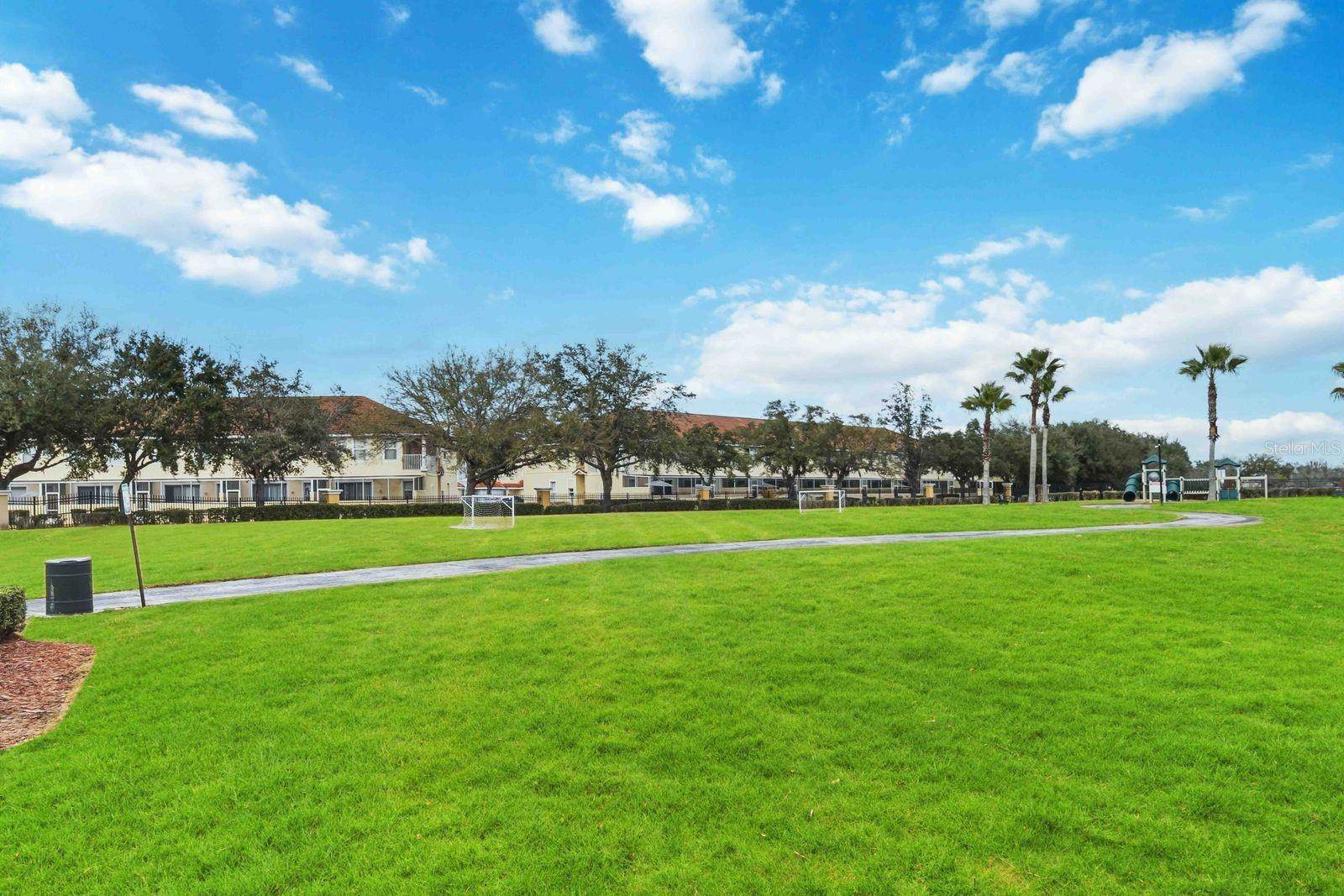 4678 Cumbrian Lakes Drive, Kissimmee, FL 34746