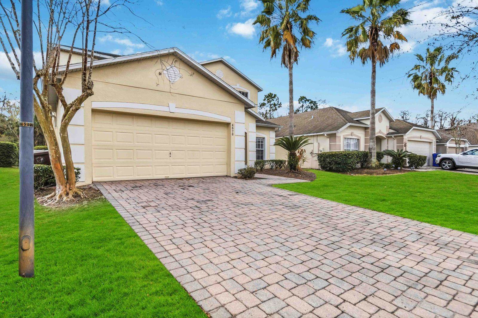 4678 Cumbrian Lakes Drive, Kissimmee, FL 34746