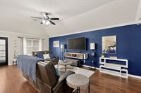 1220, Crowley, TX 76036