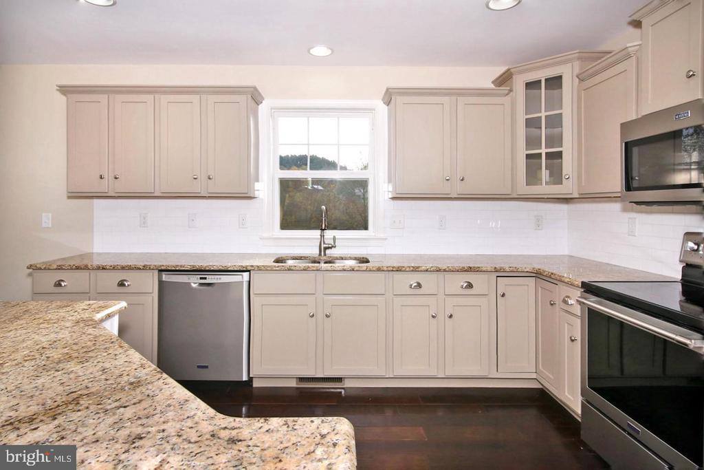 38 Palmer Street, Lebanon, PA 17042