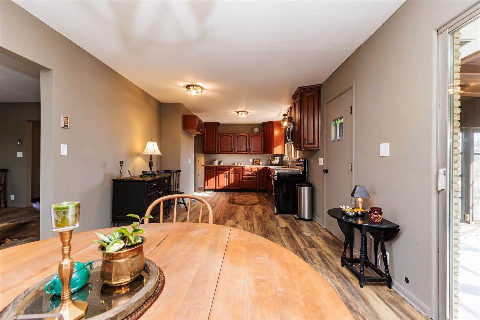 1501 W Red Maple Road, Muncie, IN 47303