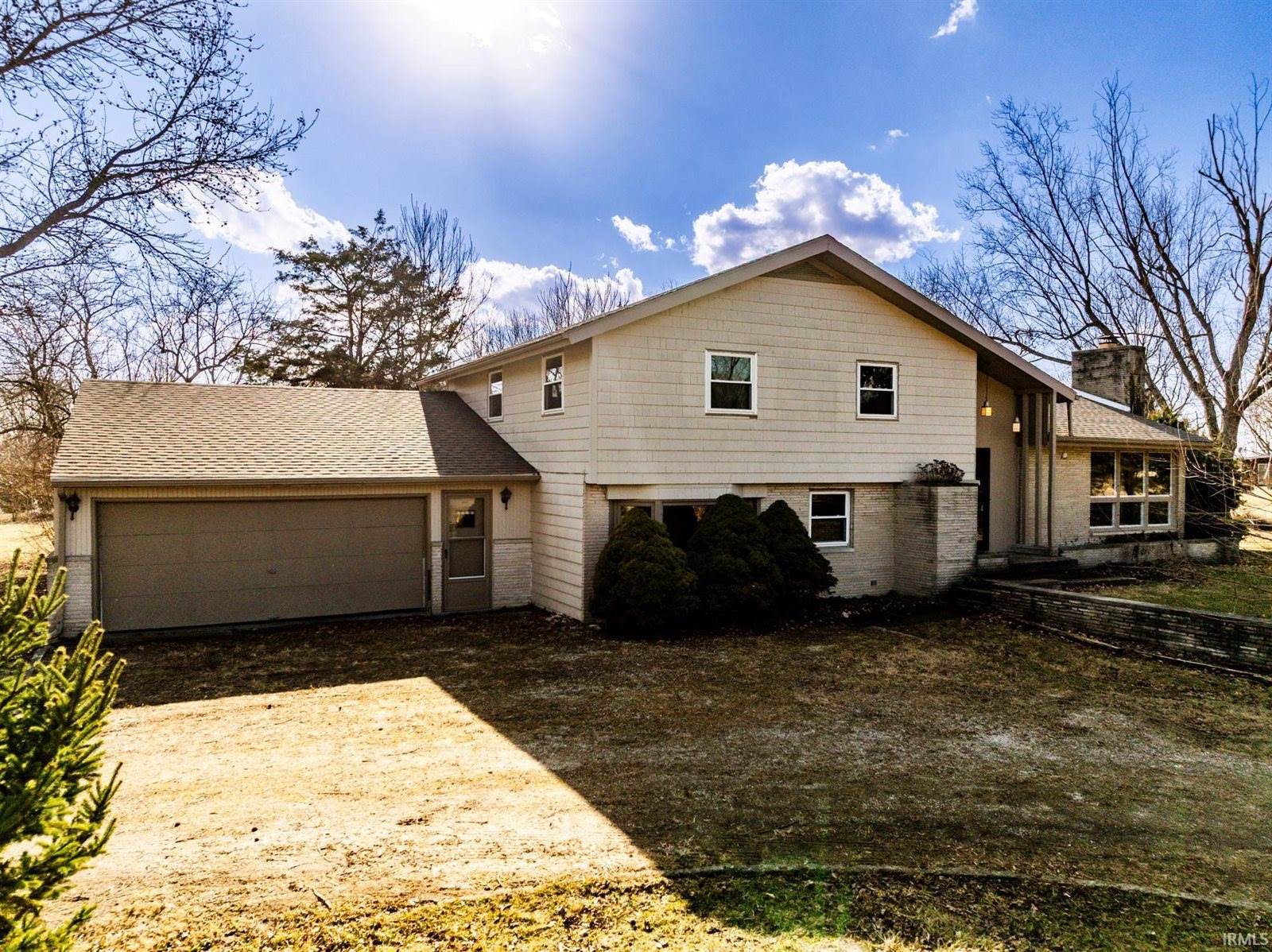 1501 W Red Maple Road, Muncie, IN 47303