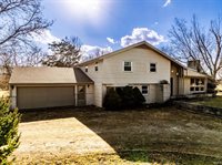 1501 W Red Maple Road, Muncie, IN 47303