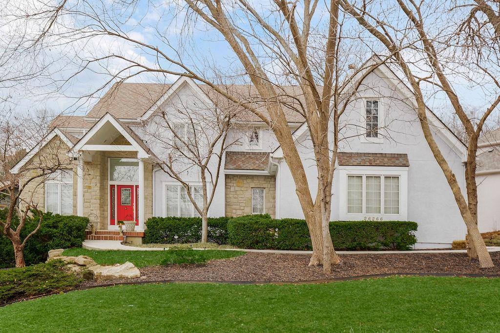 26266 West 110th Terrace, Olathe, KS 66061