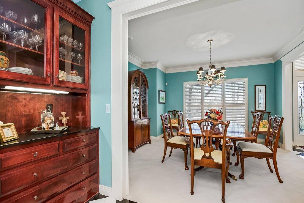 26266 West 110th Terrace, Olathe, KS 66061