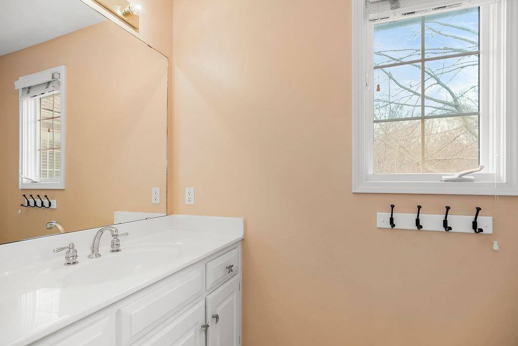 26266 West 110th Terrace, Olathe, KS 66061