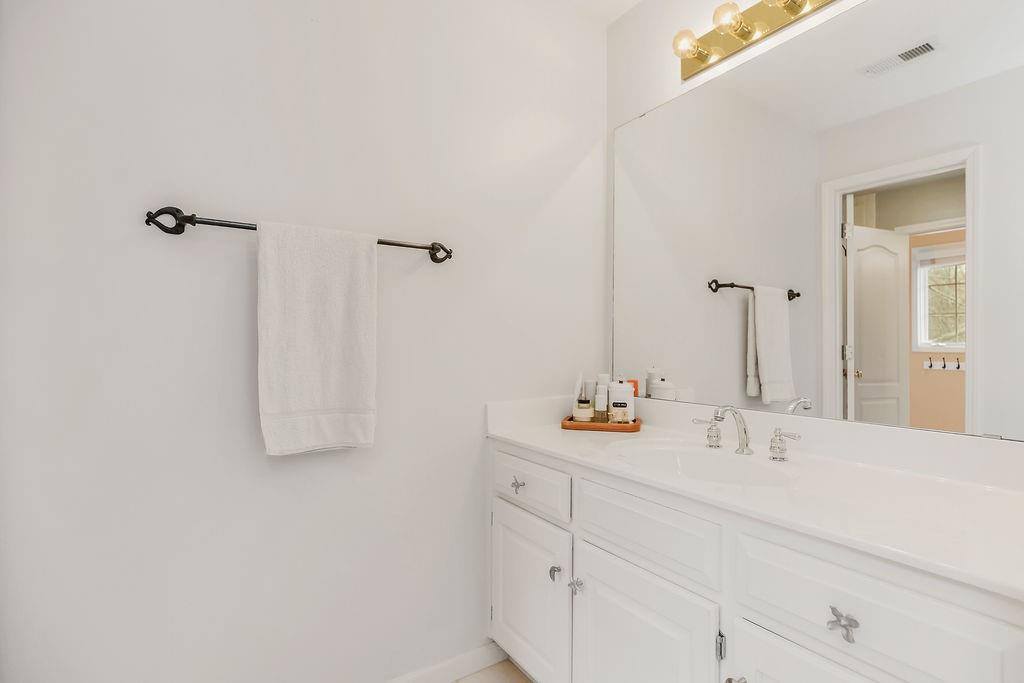 26266 West 110th Terrace, Olathe, KS 66061