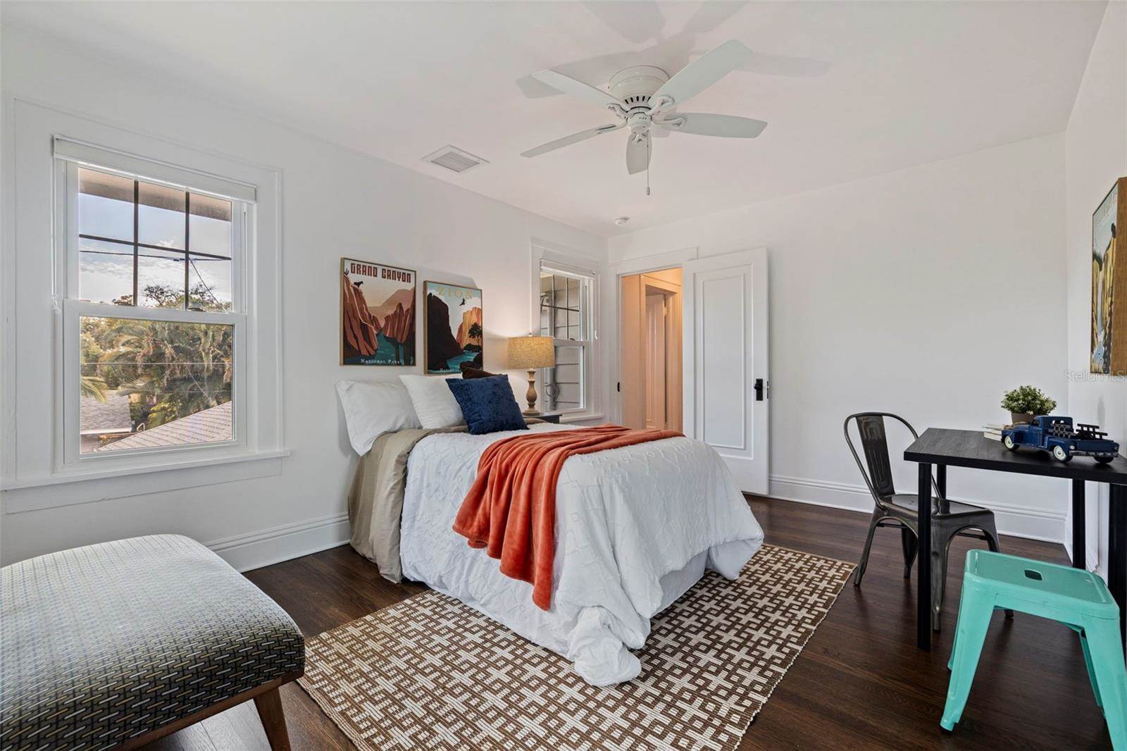 646 17th Ave Ne, Saint Petersburg, FL 33704