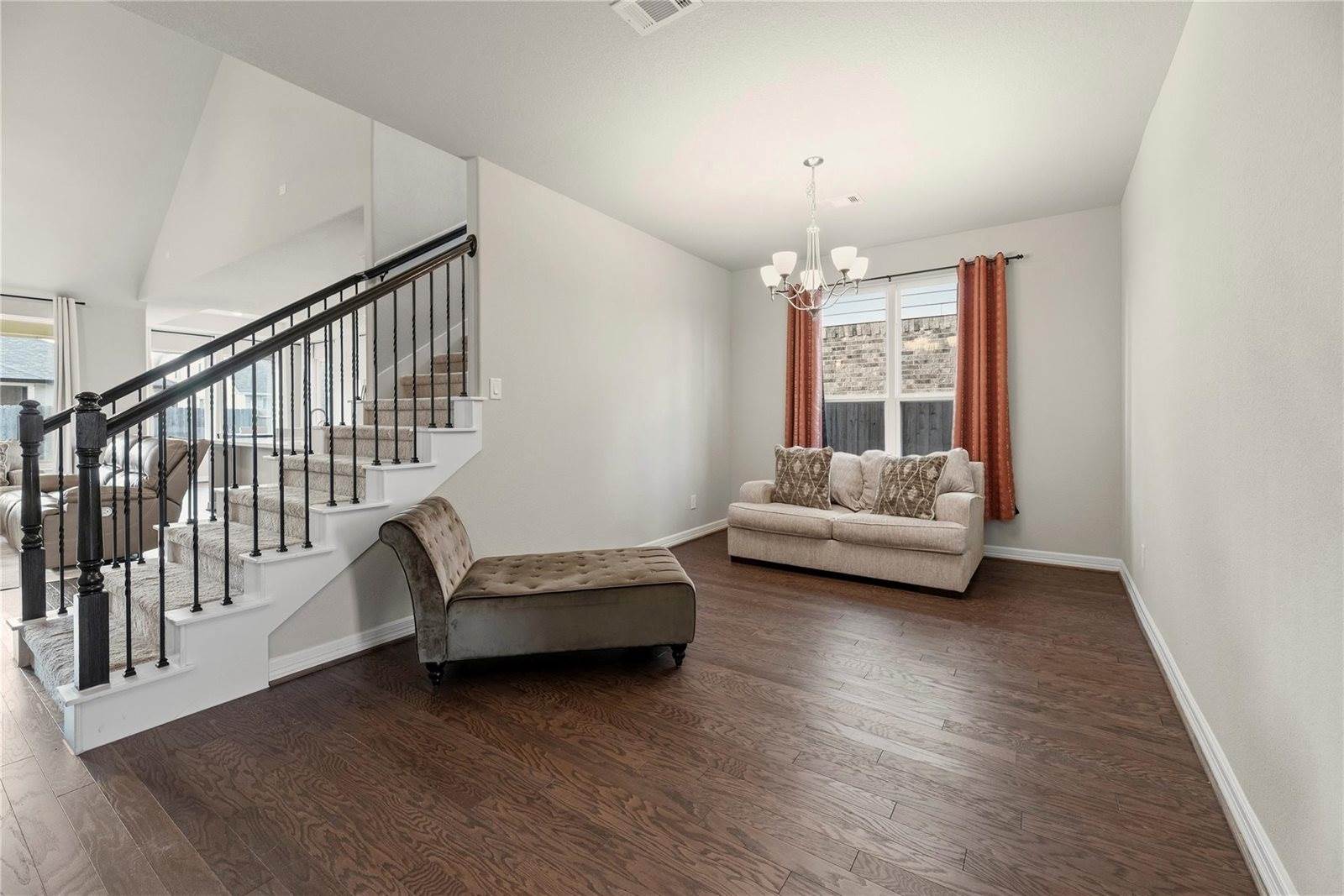 150 Sunray Creek Drive, Katy, TX 77493