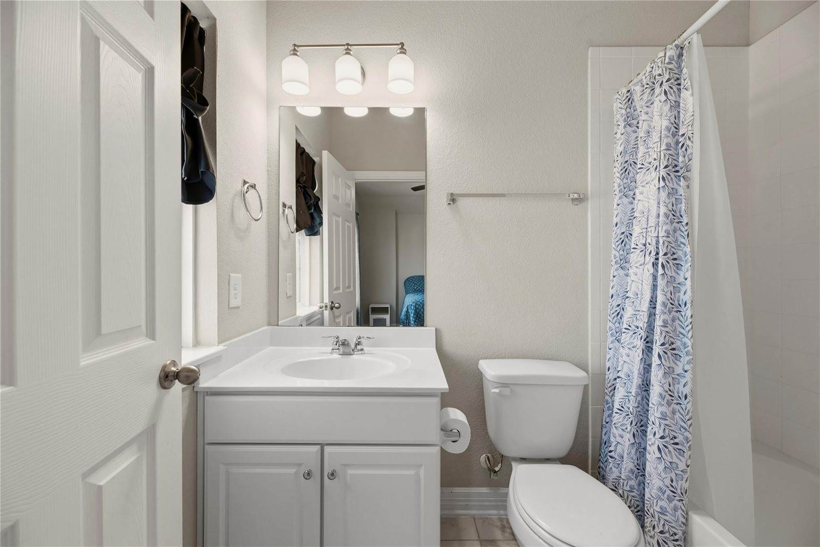 150 Sunray Creek Drive, Katy, TX 77493