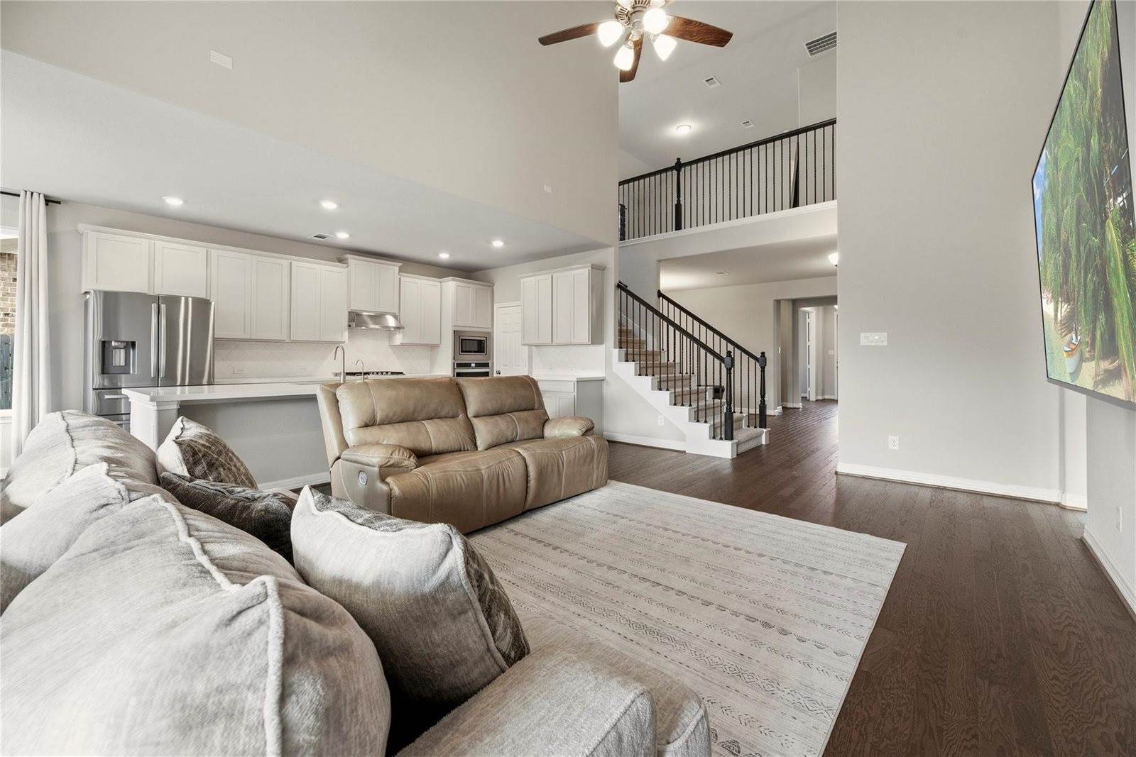 150 Sunray Creek Drive, Katy, TX 77493