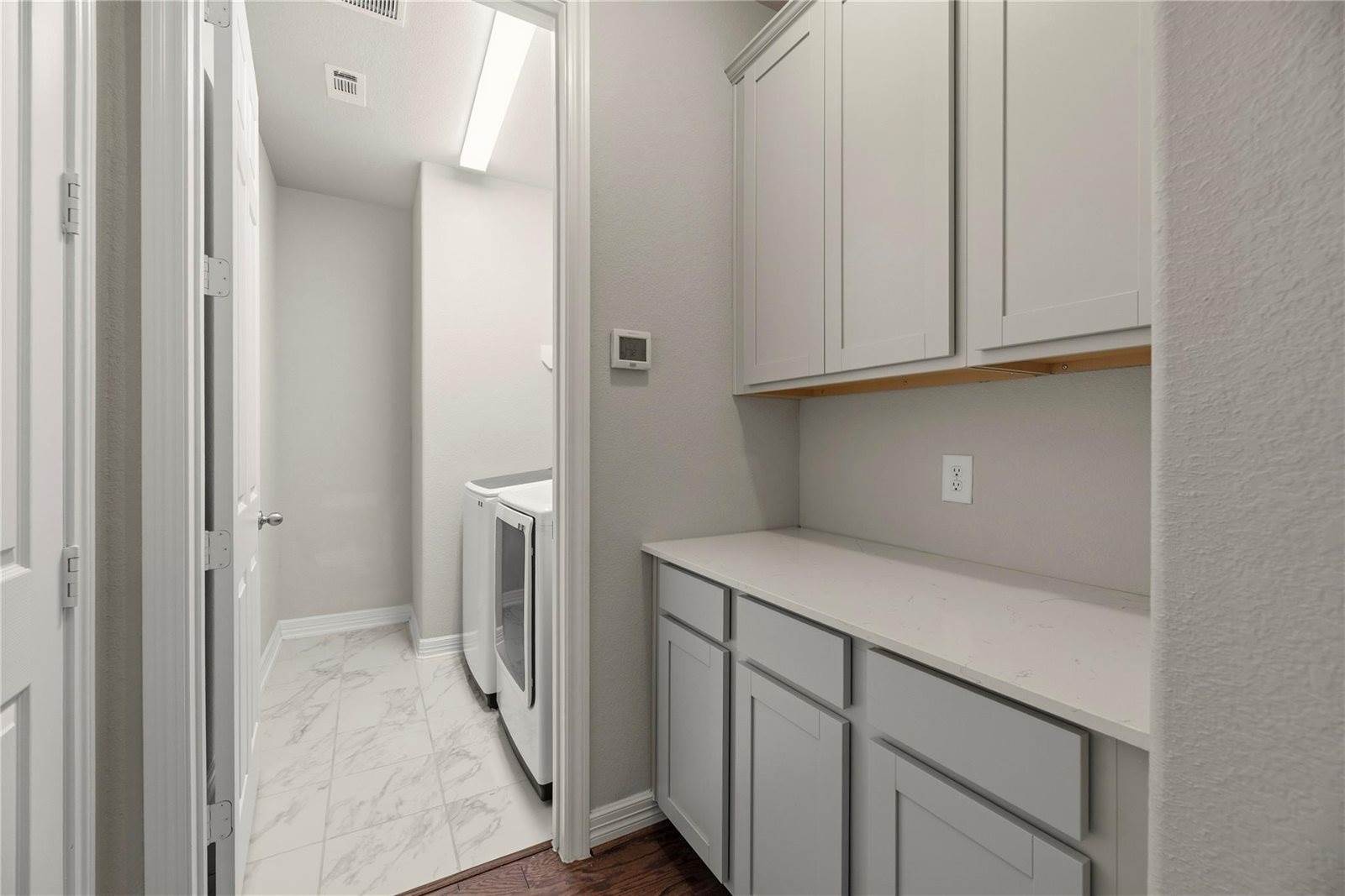 150 Sunray Creek Drive, Katy, TX 77493