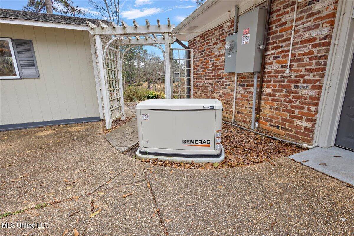 489 Cheyenne Lane, Madison, MS 39110