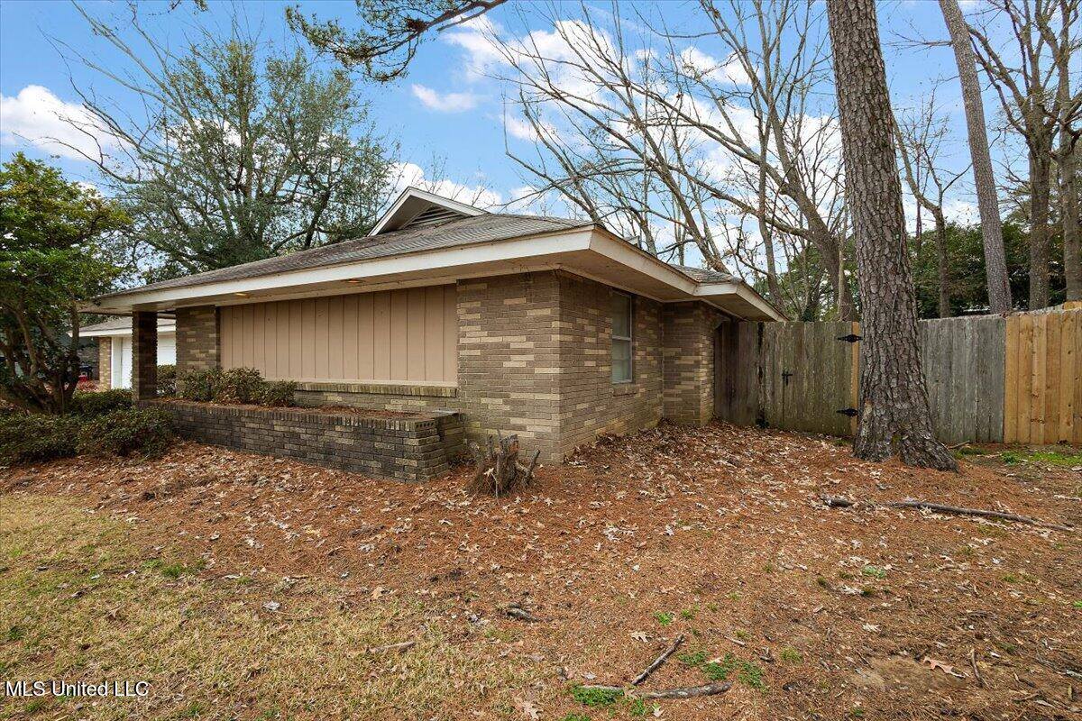 43 Stonegate Drive, Brandon, MS 39042