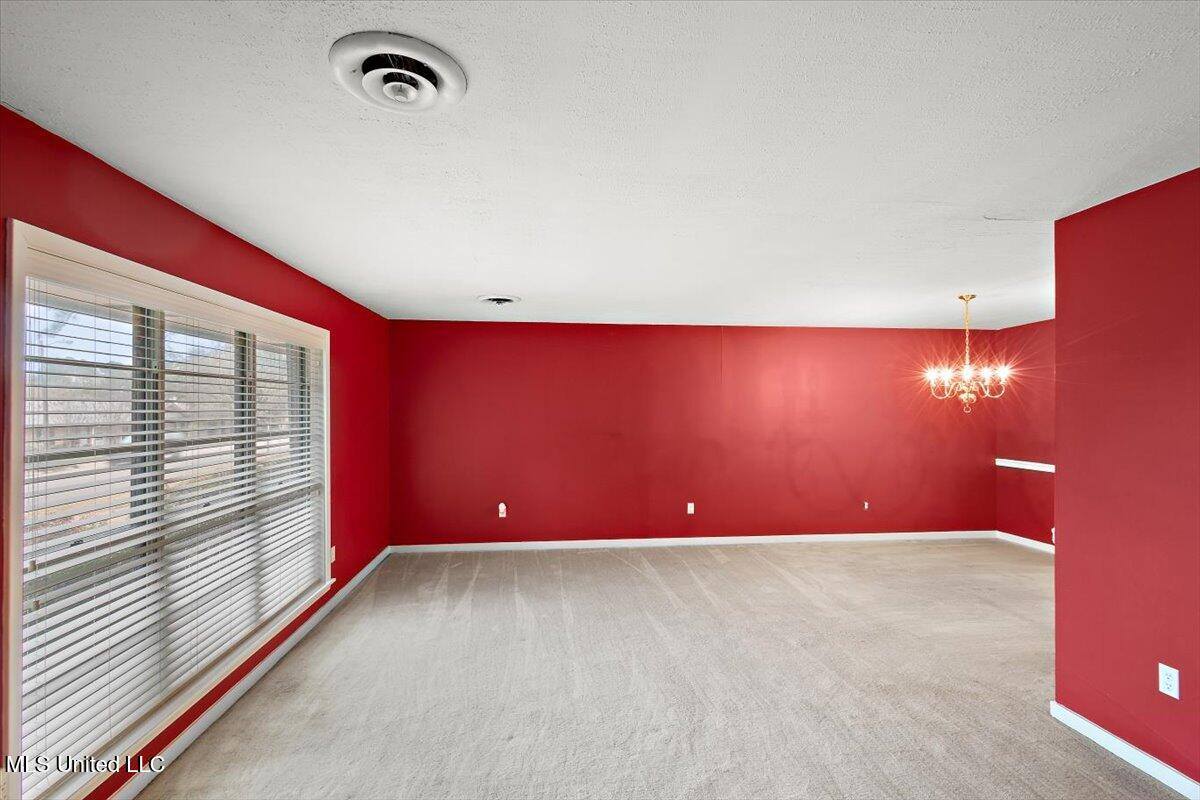 43 Stonegate Drive, Brandon, MS 39042