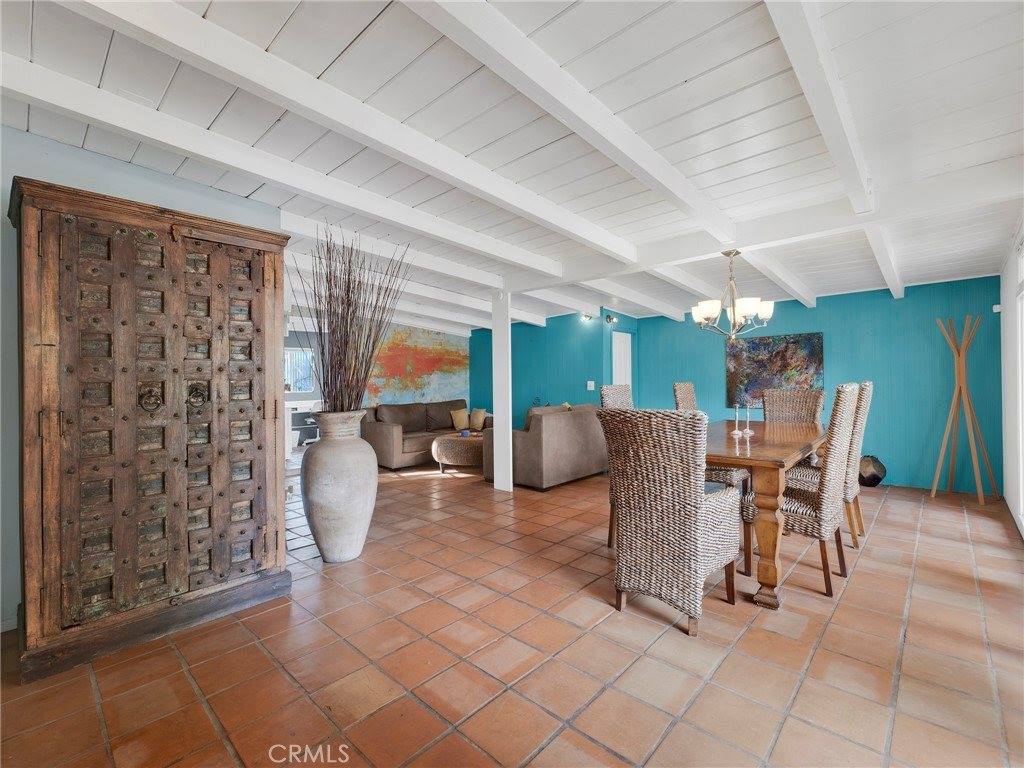 6033 Fulcher, North Hollywood, CA 91606