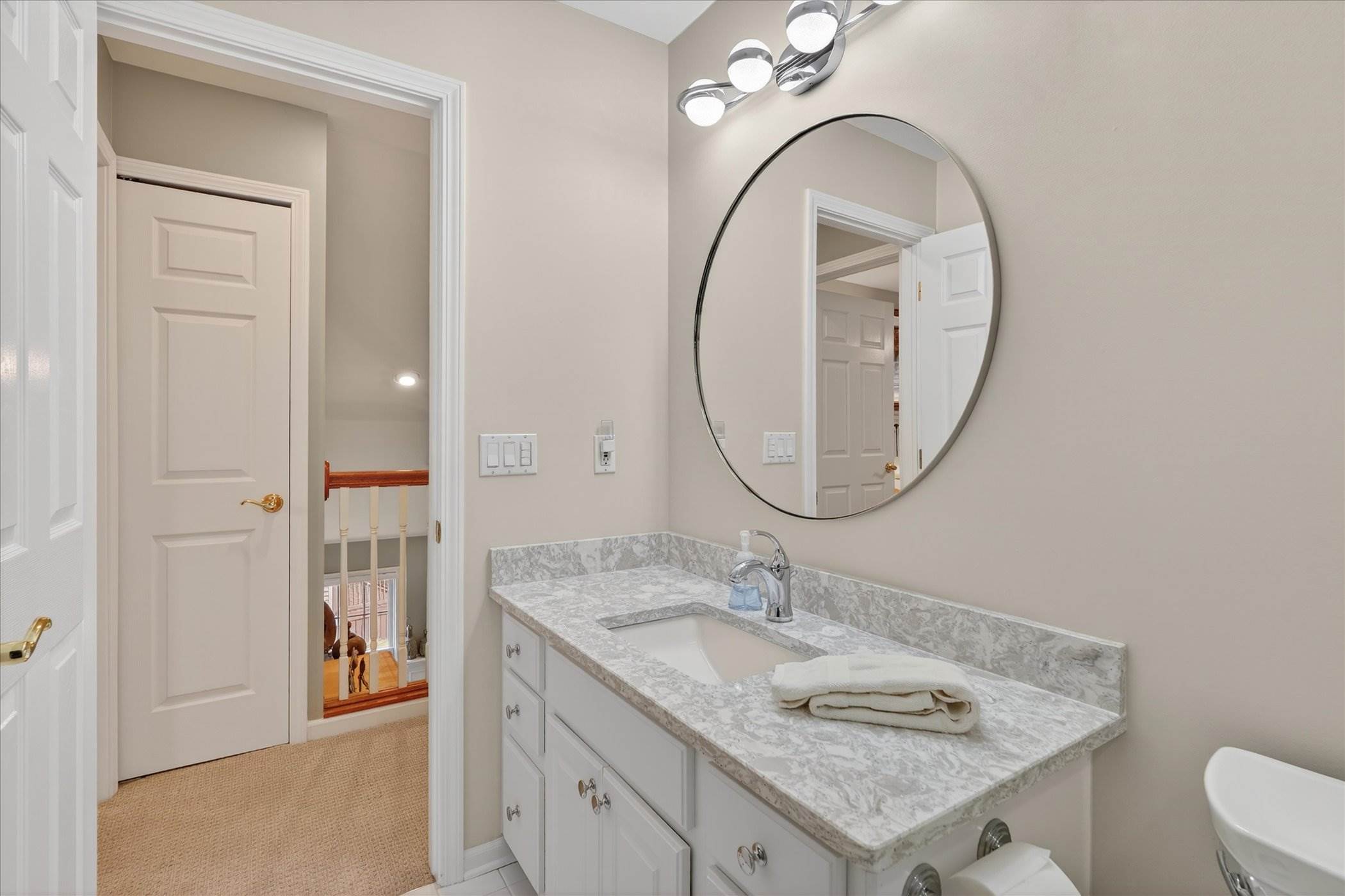 6152 Natures Cove, Grand Blanc, MI 48439