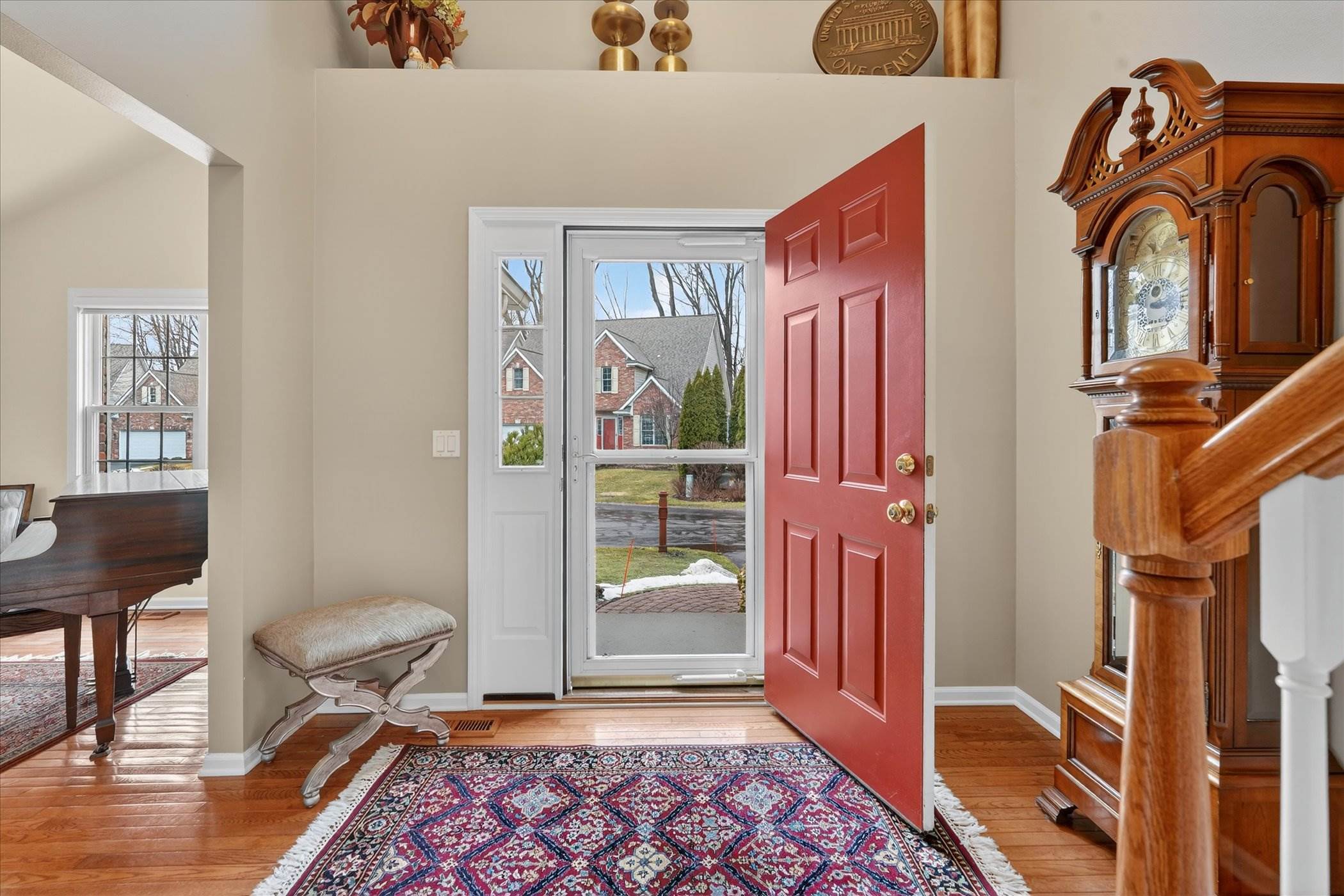 6152 Natures Cove, Grand Blanc, MI 48439