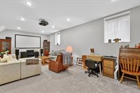 6152 Natures Cove, Grand Blanc, MI 48439