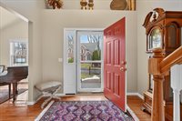 6152 Natures Cove, Grand Blanc, MI 48439