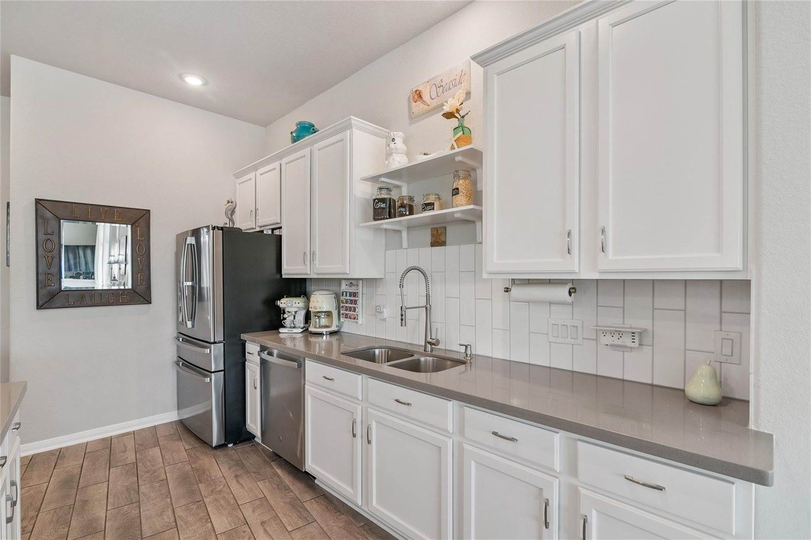 1113 San Jacinto Street, La Porte, TX 77571