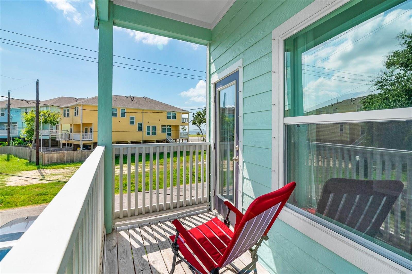 1113 San Jacinto Street, La Porte, TX 77571